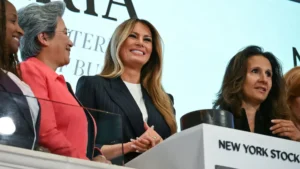 ميلانيا ترامب تطلق مبادرة Imperia وتقرع جرس افتتاح بورصة نيويورك
