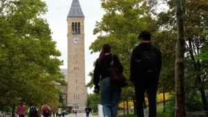 رئيس جامعة كورنيل يصف ادعاءات اغتصاب بأنها “مقلقة للغاية” ويقول “يجب أن نفعل ما هو أفضل”